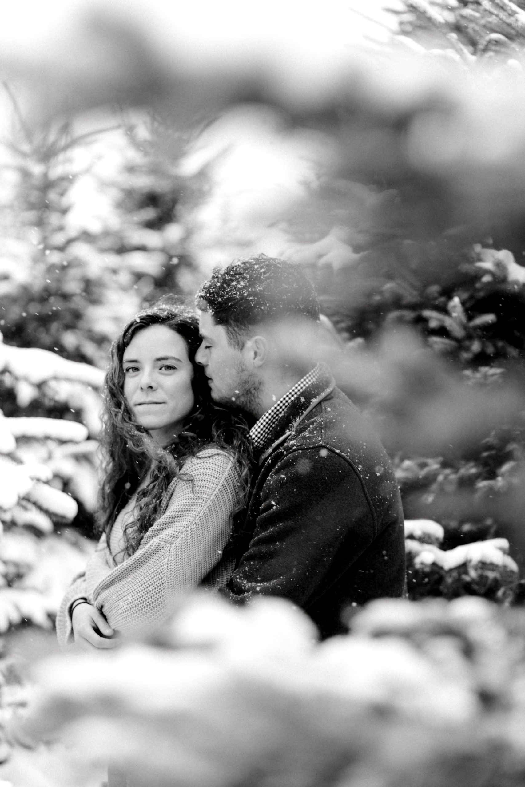 bangor-photographers-northern-maine-photographers-winter-couples-photos-aroostook-county-2426.jpg